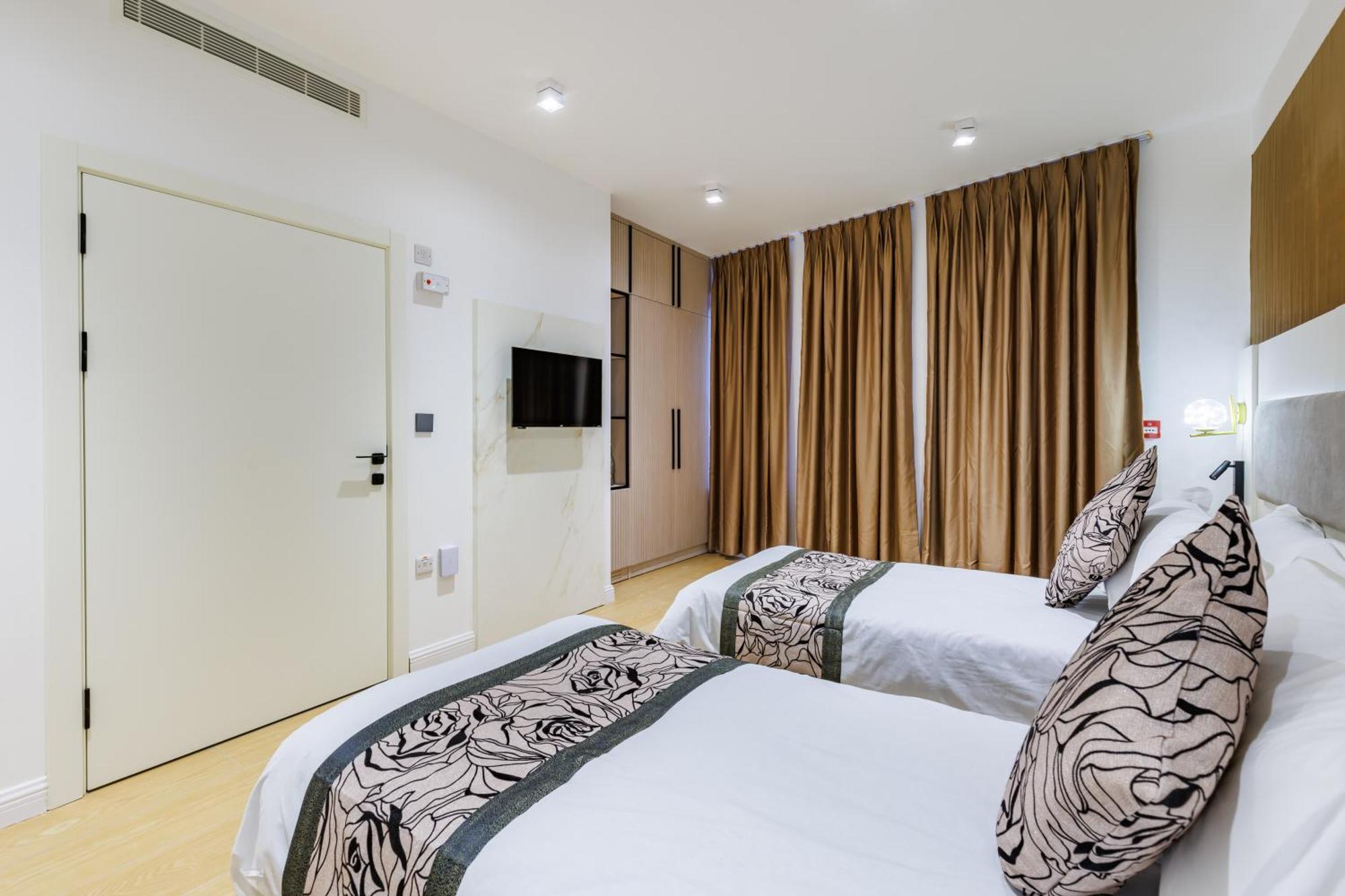Rosemay Hotel Near London Heathrow Airport Гейс Екстер'єр фото